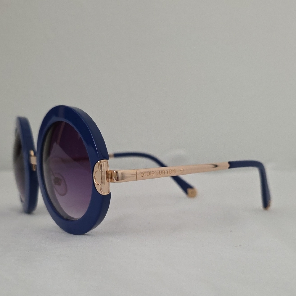 Louis Vuitton Navy and Gold Round Sunglasses - Picture 2 of 11